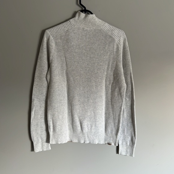 Men’s Express Medium Quarter Zip Sweater - Picture 2 of 2